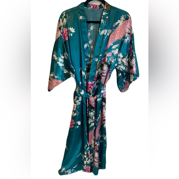 Japanese Inspired Kimono Robe - Green Floral OS - Picture 1 of 3